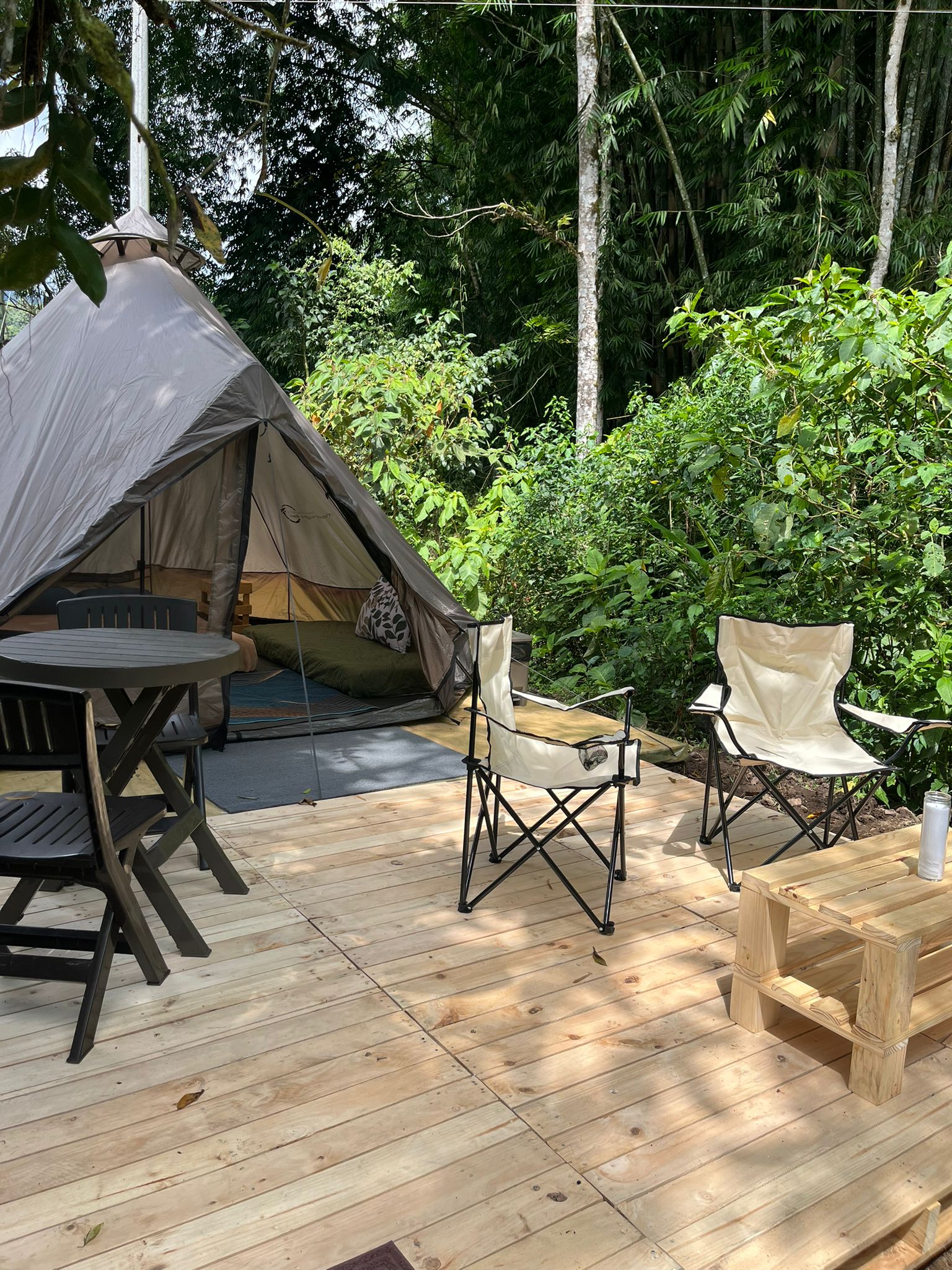 Nature-focused glamping atmosphere at Mindo Glamping Yurt